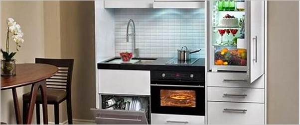 Small size oven for compact kitchen